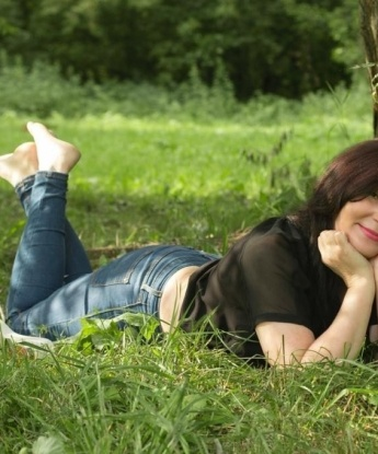 Камилла, 38
